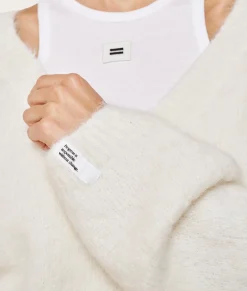 cropped v-neck sweater knit
