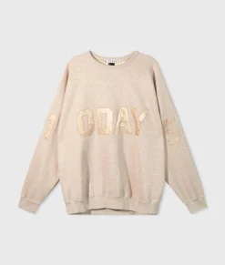 statement sweater logo