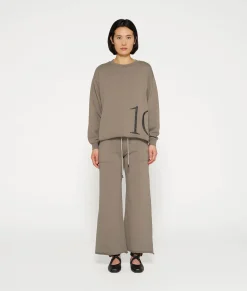 sweater 10